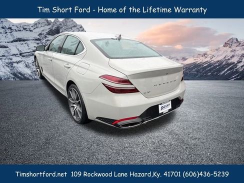 Used 2025 Genesis G70 2.5T image 6