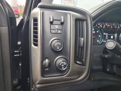 Used 2017 Chevrolet Silverado 1500 High Country image 19