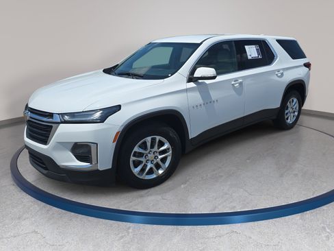 Used 2023 Chevrolet Traverse LS AWD/4WD image 1