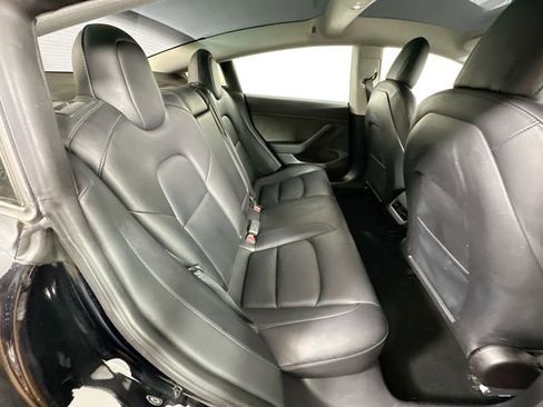 Used 2023 Tesla Model 3 Standard Range image 24