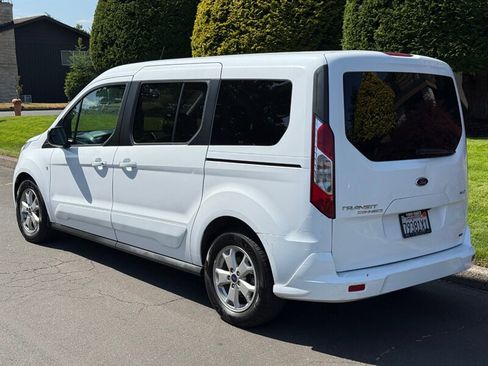 Used 2015 Ford Transit Connect XLT image 3