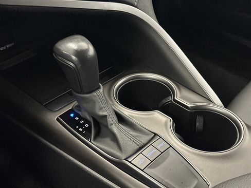 Used 2023 Toyota Camry SE image 27