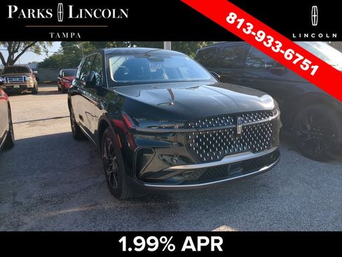 Certified 2025 Lincoln Nautilus Premier AWD/4WD image 7
