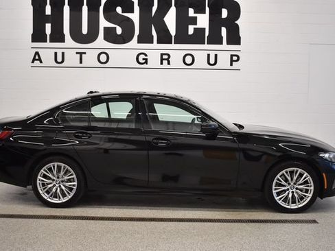 Used 2023 BMW 330i xDrive Sedan w/ Premium Package AWD/4WD image 2