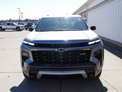 New 2026 Chevrolet Traverse Z71 w/ Enhanced Driving Package image 3