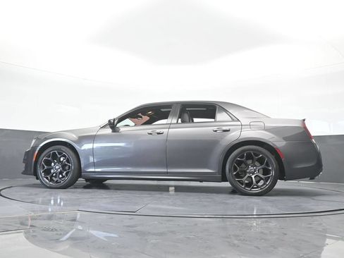 Used 2020 Chrysler 300 S w/ S Model Appearance Package RWD image 58