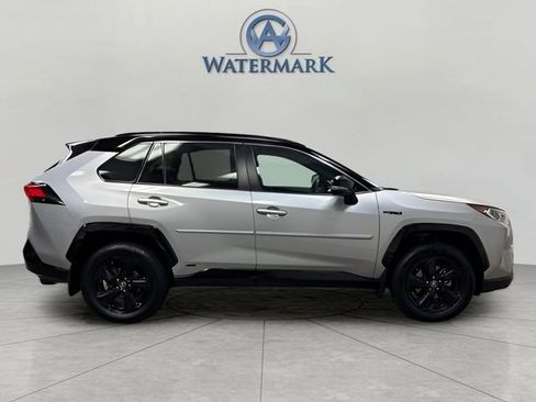 Used 2021 Toyota RAV4 XSE image 6