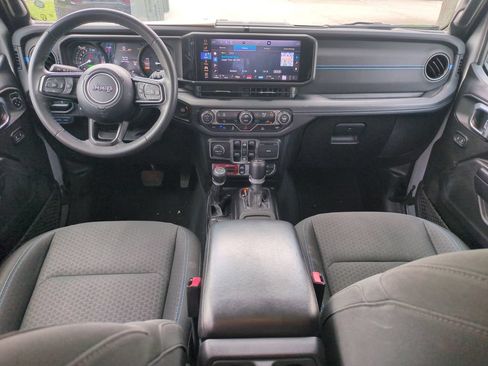 Used 2024 Jeep Wrangler Unlimited Rubicon 4xe AWD/4WD image 16