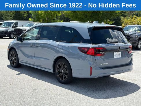 Used 2025 Honda Odyssey Sport-L image 5