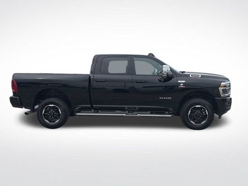 Used 2026 RAM 3500 Laramie AWD/4WD image 6