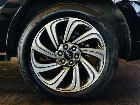 Used 2024 Lincoln Navigator Reserve AWD/4WD image 27