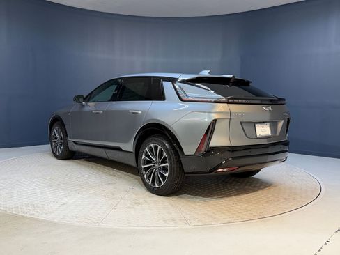 New 2026 Cadillac Lyriq Sport AWD/4WD image 3