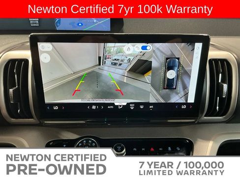 Used 2025 Ford Expedition Max Active AWD/4WD image 7