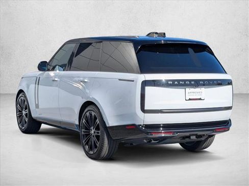 Certified 2024 Land Rover Range Rover SE image 8