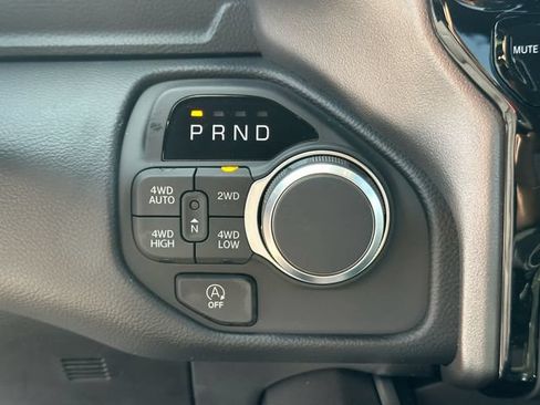 New 2026 RAM 1500 Big Horn AWD/4WD image 18