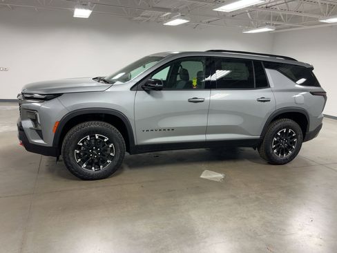 New 2026 Chevrolet Traverse Z71 w/ Driver Confidence Package image 2