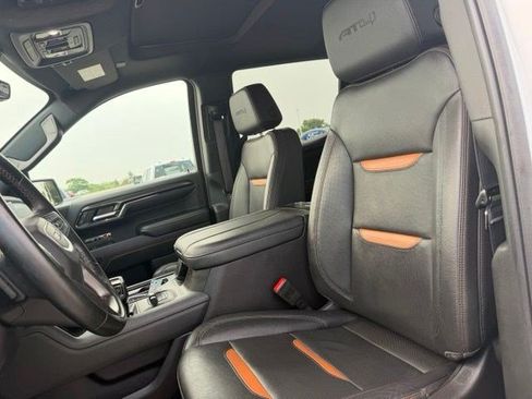 Used 2024 GMC Sierra 1500 AT4 w/ Technology Package AWD/4WD image 20