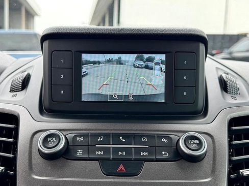 Certified 2022 Ford Transit Connect XL image 30