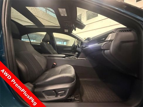 Used 2025 Toyota Camry XSE w/ Premium Plus Package image 9
