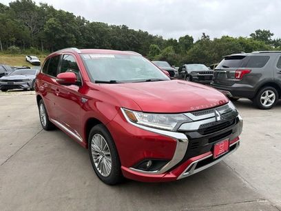Used 2019 Mitsubishi Outlander 4WD Plug-In Hybrid