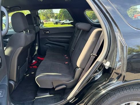 Used 2025 Dodge Durango GT RWD image 16