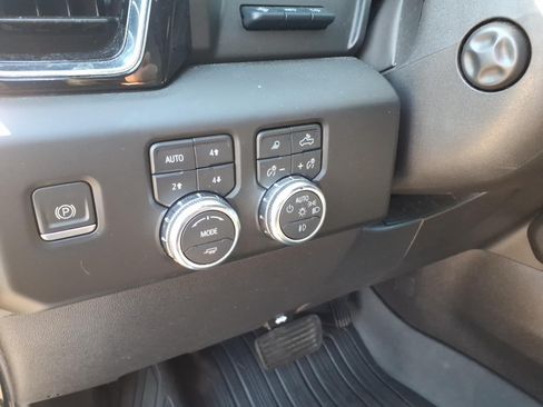 Used 2023 GMC Sierra 1500 Denali w/ Technology Package AWD/4WD image 21