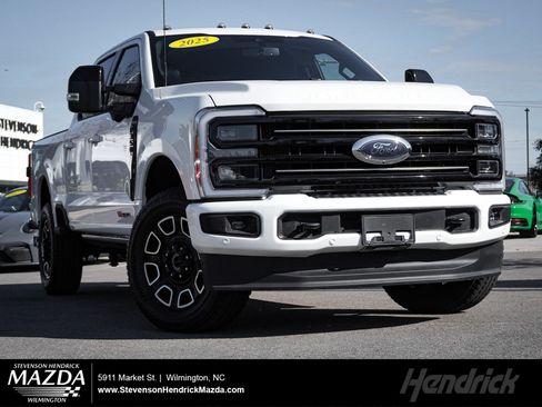 Used 2025 Ford F350 Platinum image 1