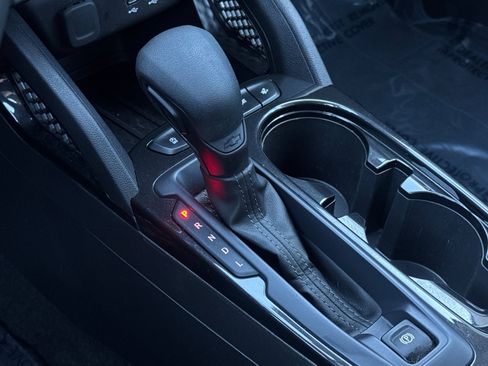 Used 2025 Chevrolet TrailBlazer LT image 32