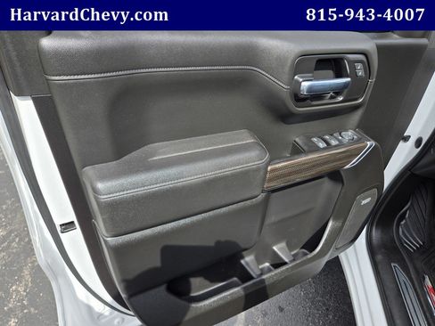 Certified 2021 Chevrolet Silverado 1500 LT Trail Boss w/ Convenience Package II AWD/4WD image 34