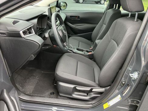 Certified 2025 Toyota Corolla LE FWD image 12