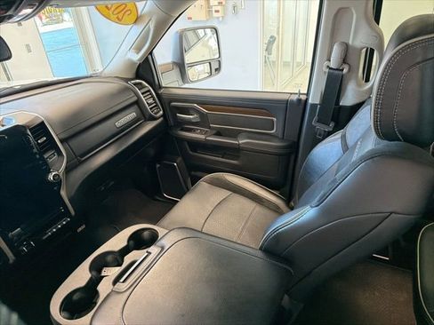 Used 2024 RAM 2500 Laramie w/ Protection Group image 37