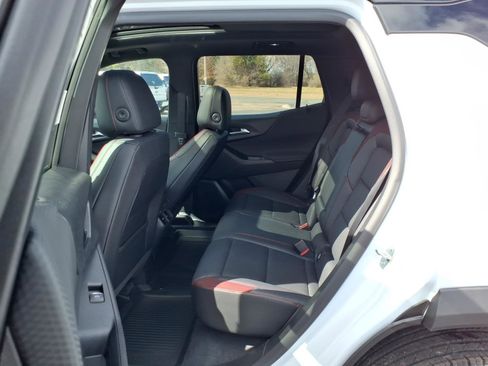 New 2026 Chevrolet Equinox RS w/ Convenience Package III AWD/4WD image 11
