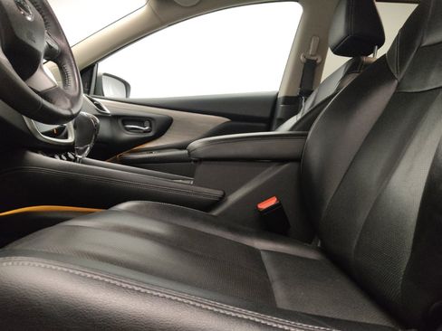 Used 2017 Nissan Murano Platinum w/ Platinum Technology Package FWD image 17