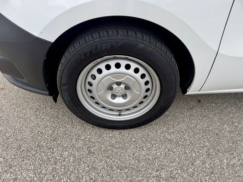 Used 2021 RAM ProMaster City Tradesman w/ Window Group 04 image 10