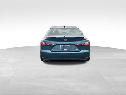 Certified 2025 Toyota Camry SE image 4