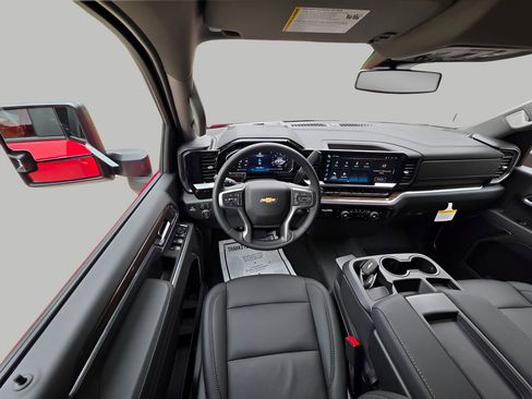 New 2026 Chevrolet Silverado 2500 LT w/ Texas Edition AWD/4WD image 17