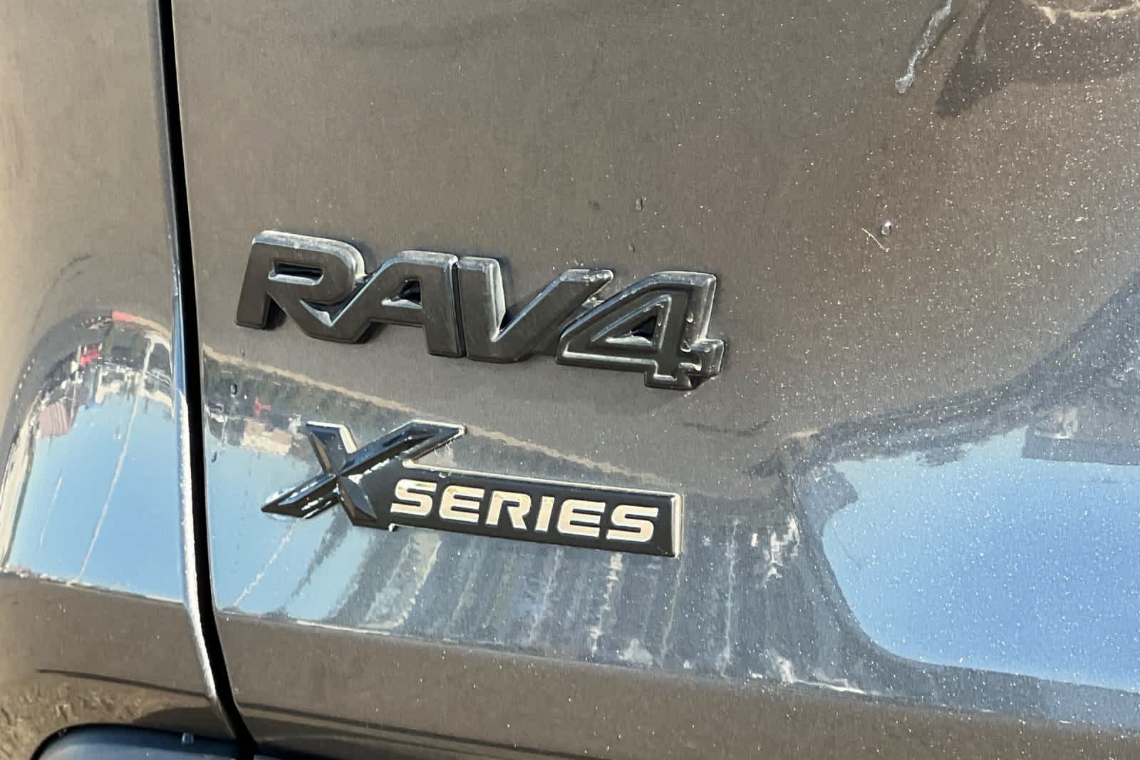 Certified 2021 Toyota RAV4 XLE FWD image 32