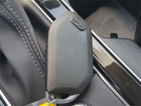 Used 2023 Kia Telluride S w/ S Sunroof Package image 14