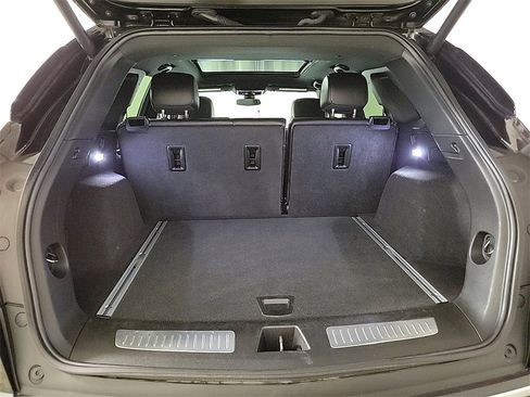 Used 2023 Cadillac XT5 Premium Luxury image 28