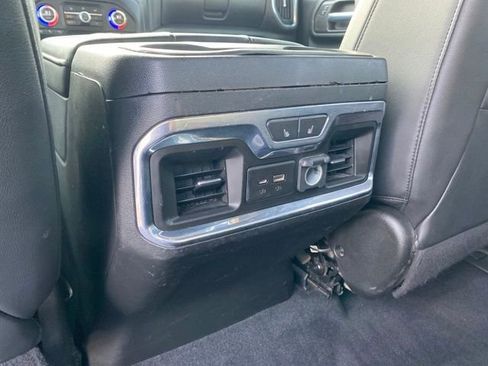 Used 2020 GMC Sierra 3500 AT4 w/ AT4 Premium Package image 21