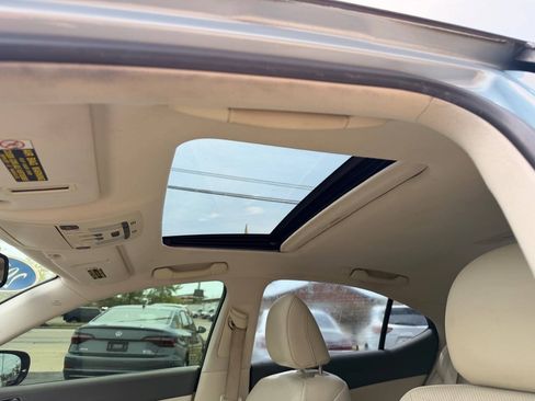 Used 2011 Lexus IS 250 w/ Premium Pkg Value Edition RWD image 57