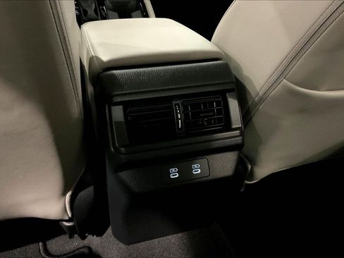 Used 2025 Honda Accord Touring image 10