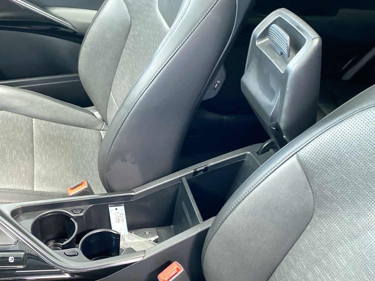 Certified 2024 Kia Niro FWD image 29