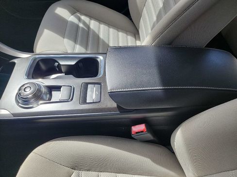 Used 2018 Ford Fusion S image 25