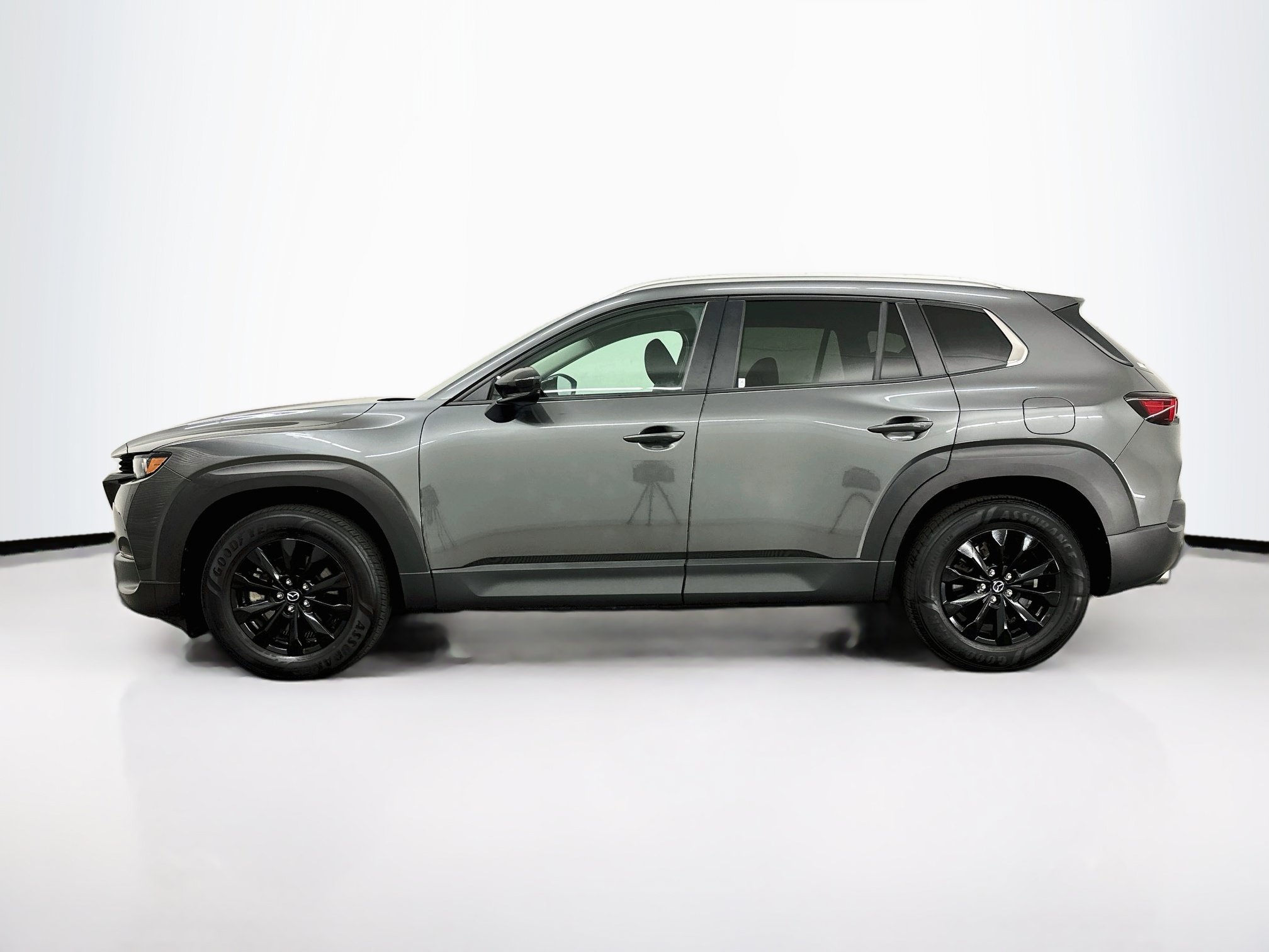 Used 2024 MAZDA CX-50 AWD 2.5 S w/ Preferred Package image 4