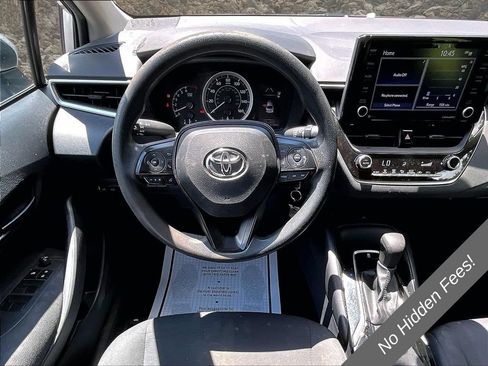 Used 2022 Toyota Corolla LE FWD image 5