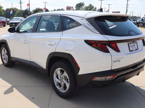 Used 2024 Hyundai Tucson SE AWD/4WD image 7