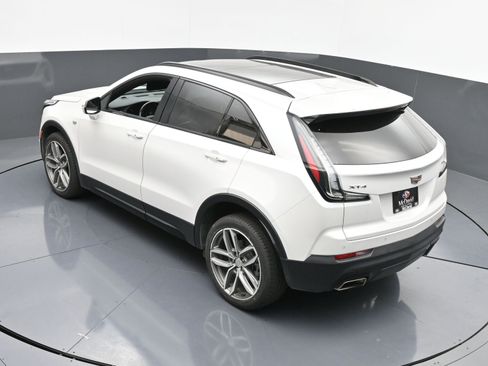 Used 2023 Cadillac XT4 Sport w/ Cold Weather Package image 33