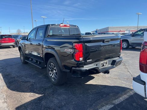 Used 2024 Chevrolet Colorado Z71 w/ Z71 Convenience Package 2 AWD/4WD image 5