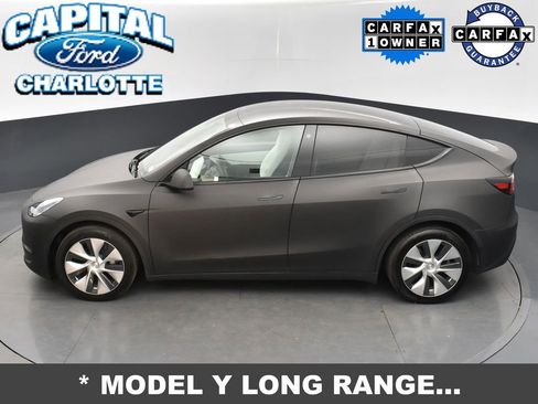 Used 2022 Tesla Model Y Long Range image 26